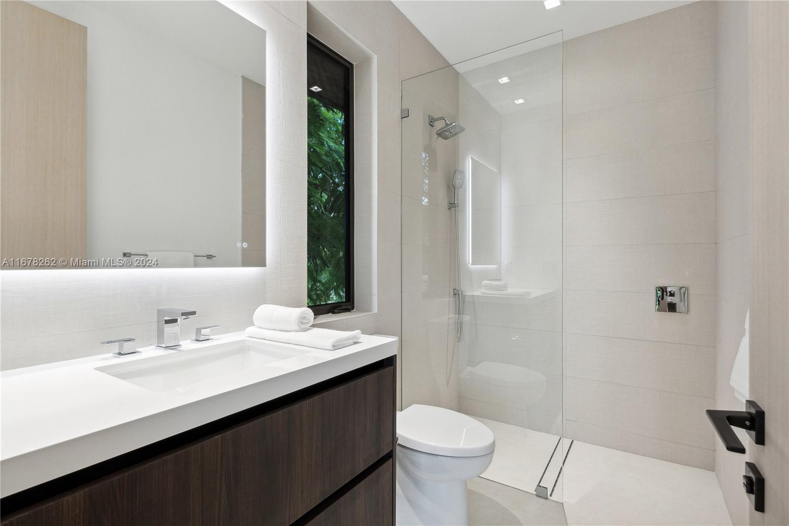 RIVIERA WATERWAYS - Residential