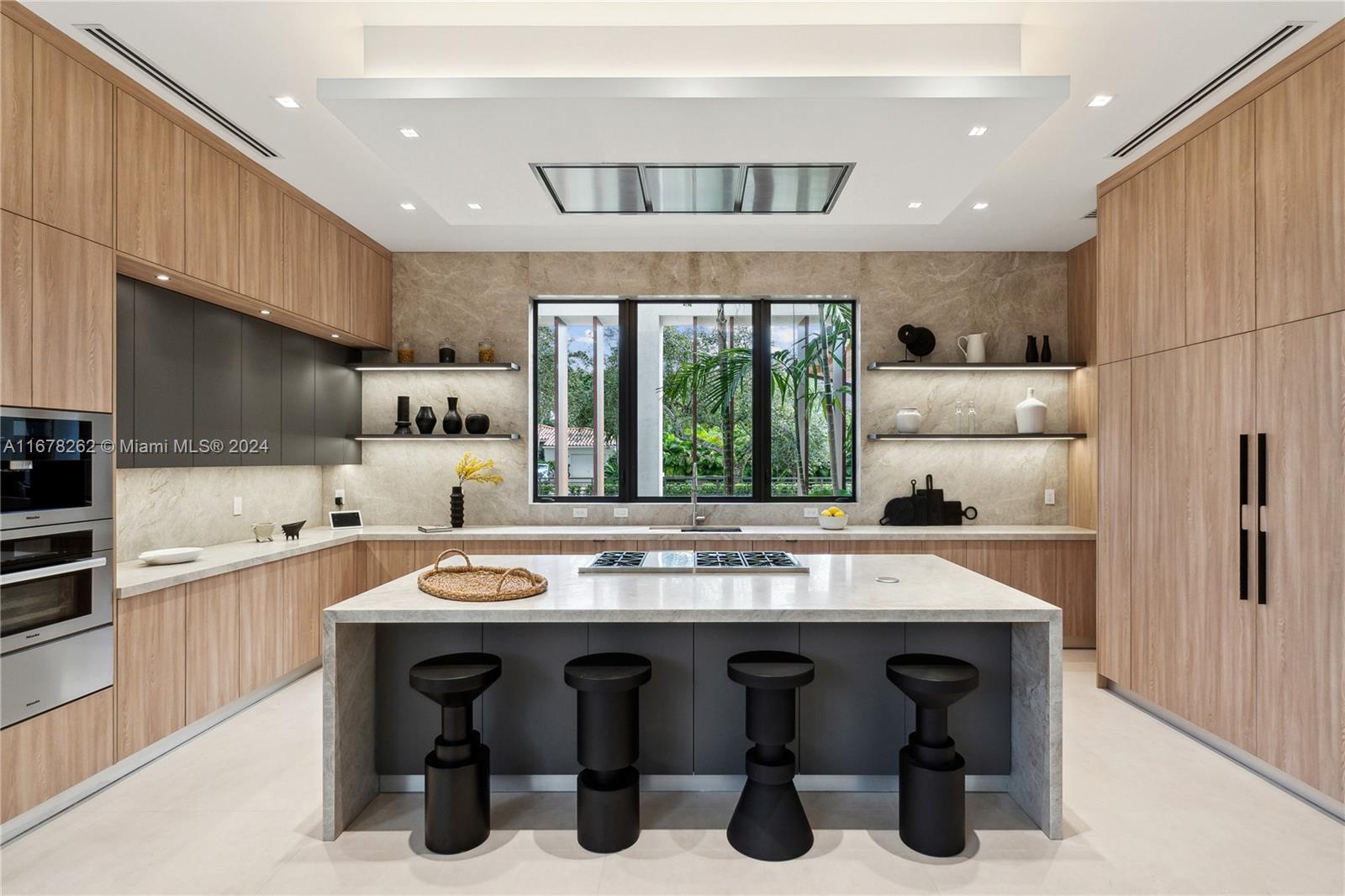 RIVIERA WATERWAYS - Residential