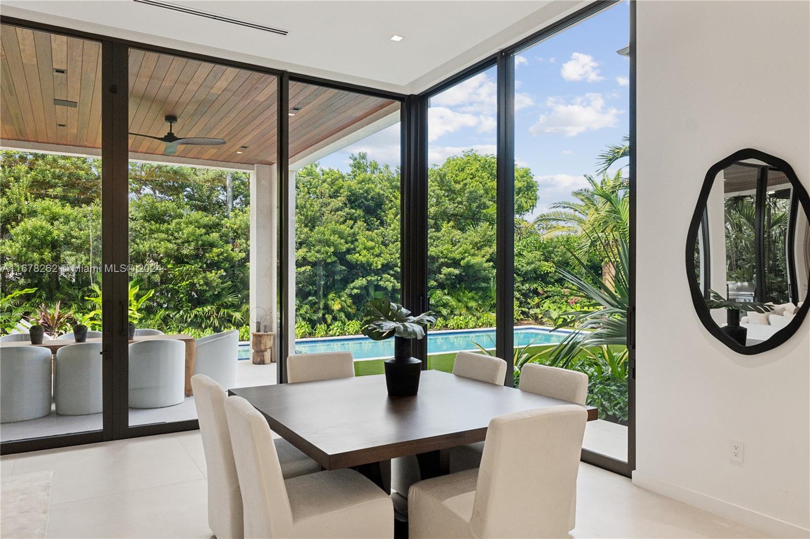 RIVIERA WATERWAYS - Residential