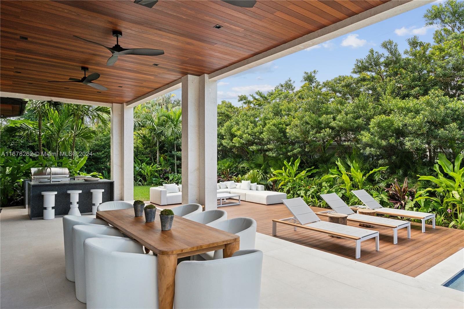 RIVIERA WATERWAYS - Residential