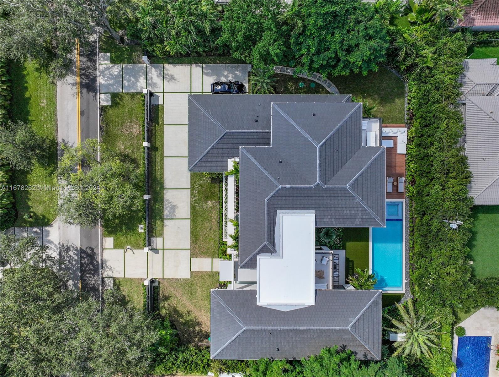 RIVIERA WATERWAYS - Residential