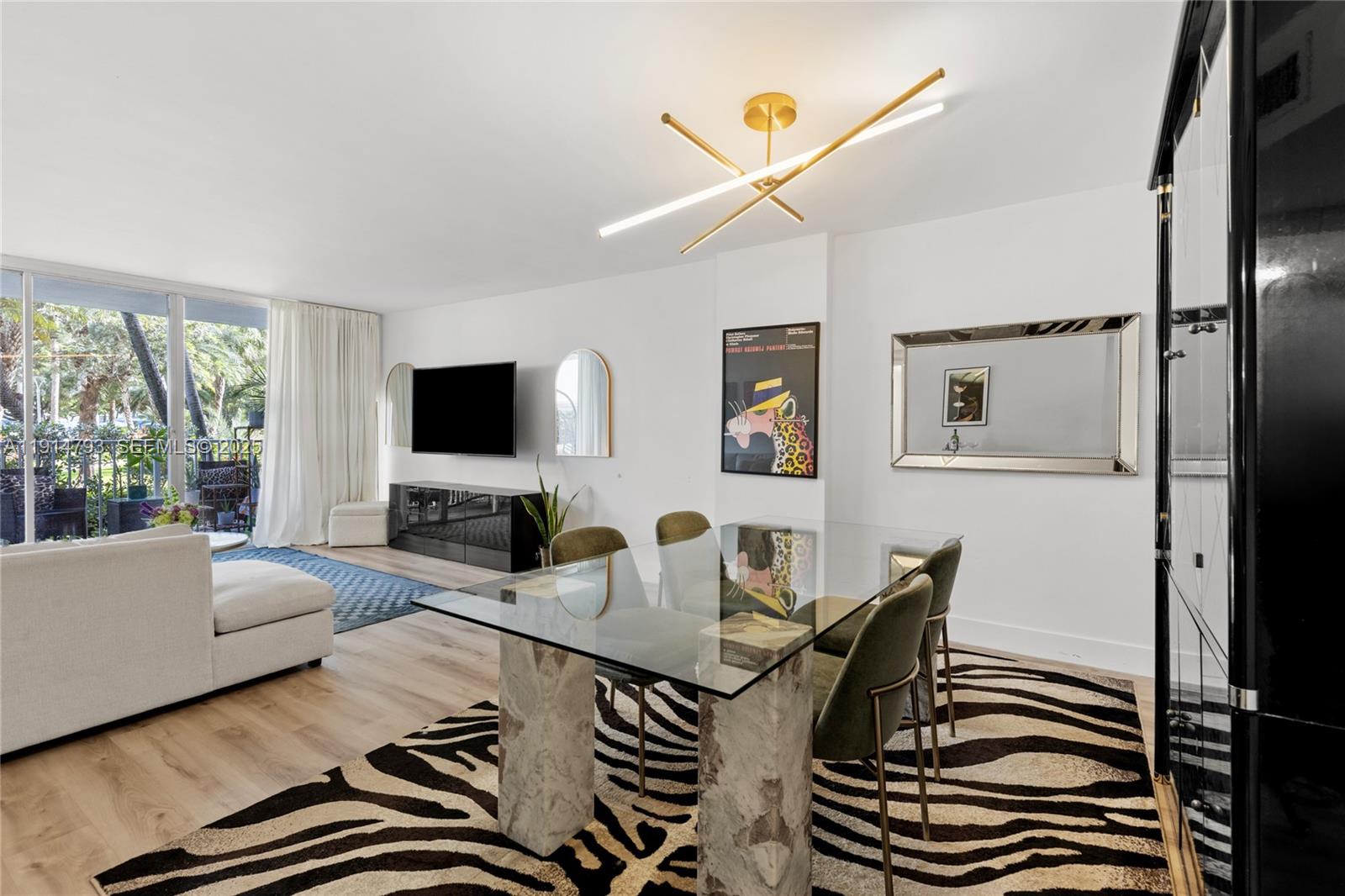 ADMIRALS PORT CONDO WEST - Residential