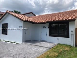 Rental Property at 15167 Sw 94th Ter 15167, Miami, Broward County, Florida - Bedrooms: 3 
Bathrooms: 2  - $3,300 MO.