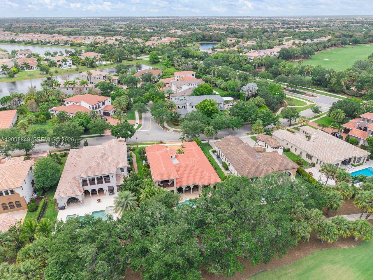 PARKLAND GOLF & COUNTRY C - Residential