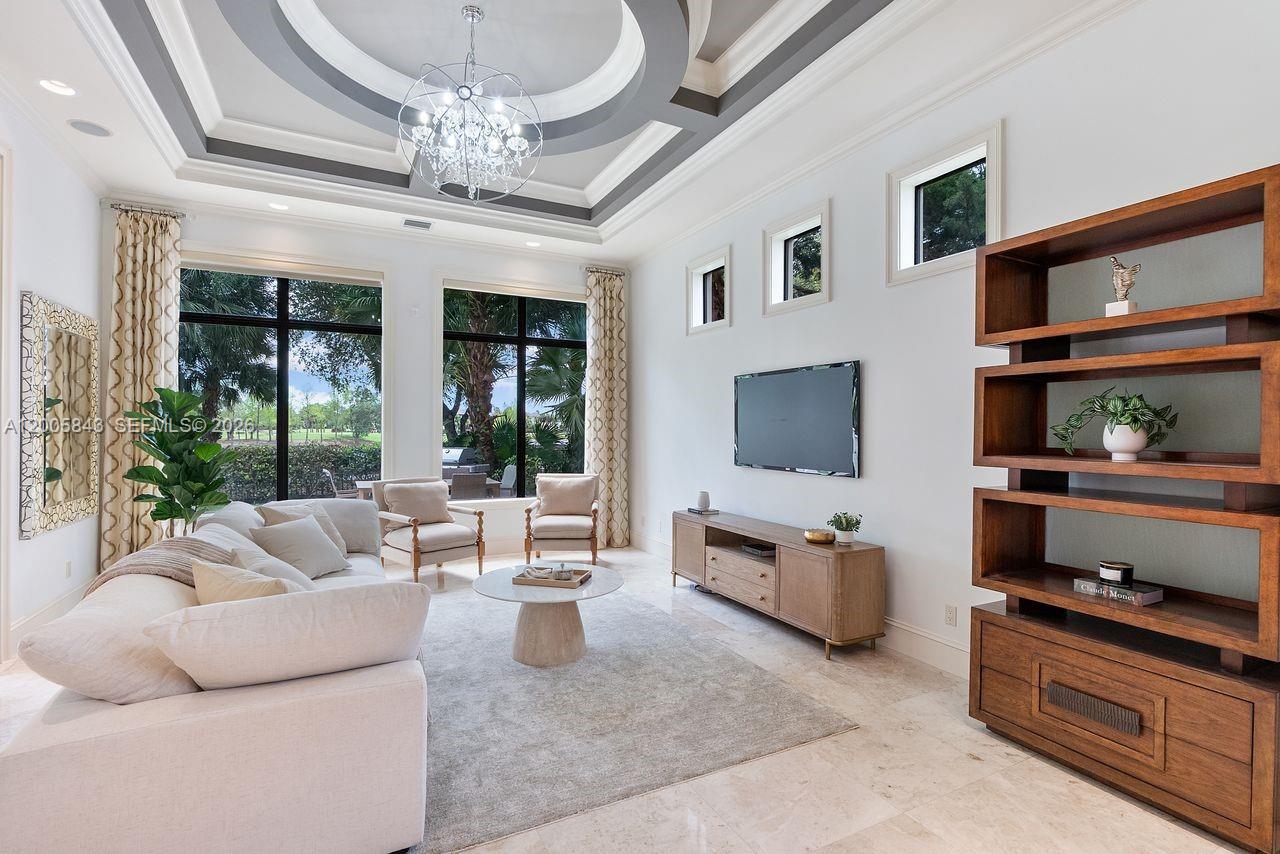 PARKLAND GOLF & COUNTRY C - Residential