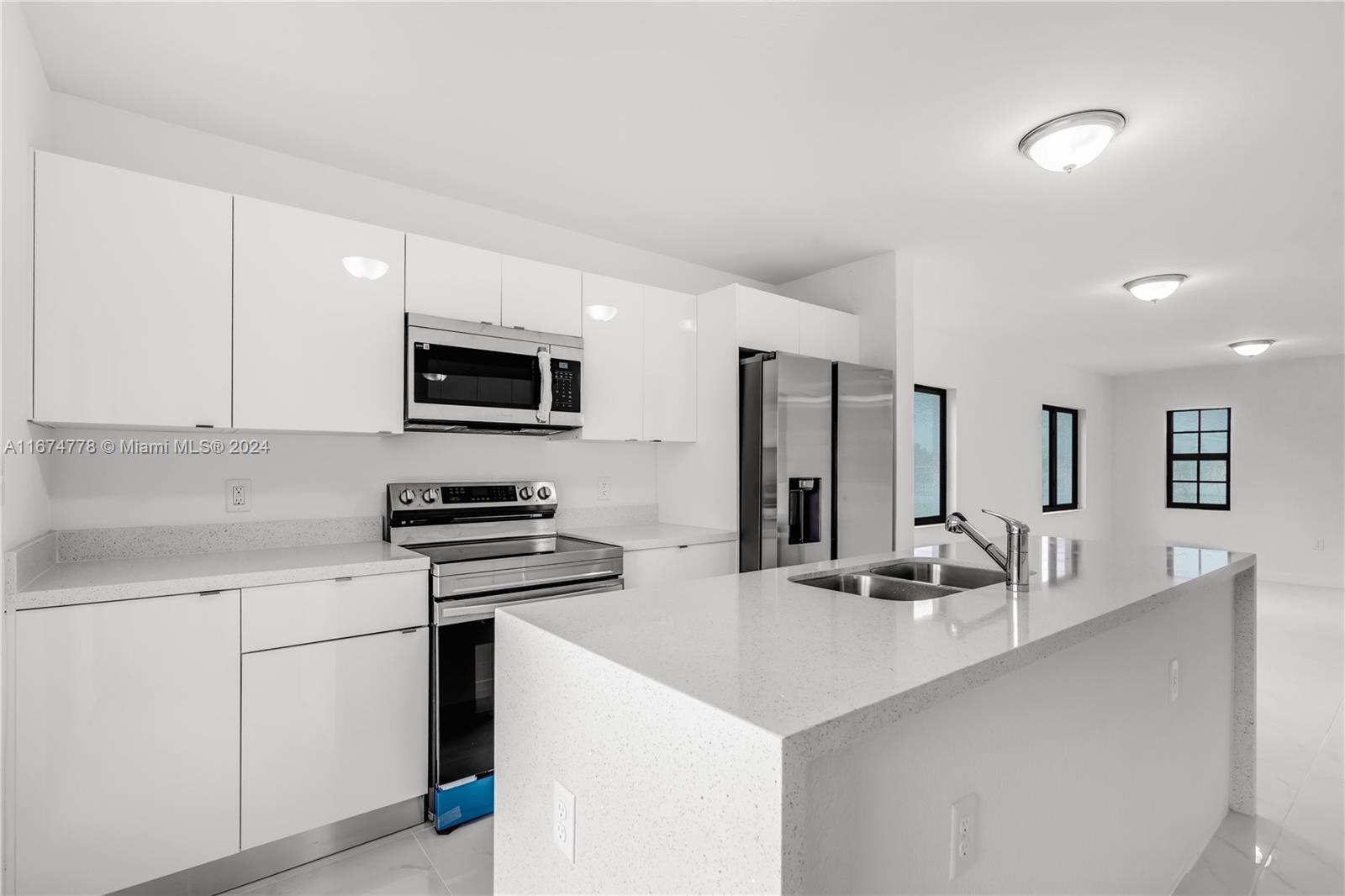 1231-1233 NW 9 AVE CONDO - Residential