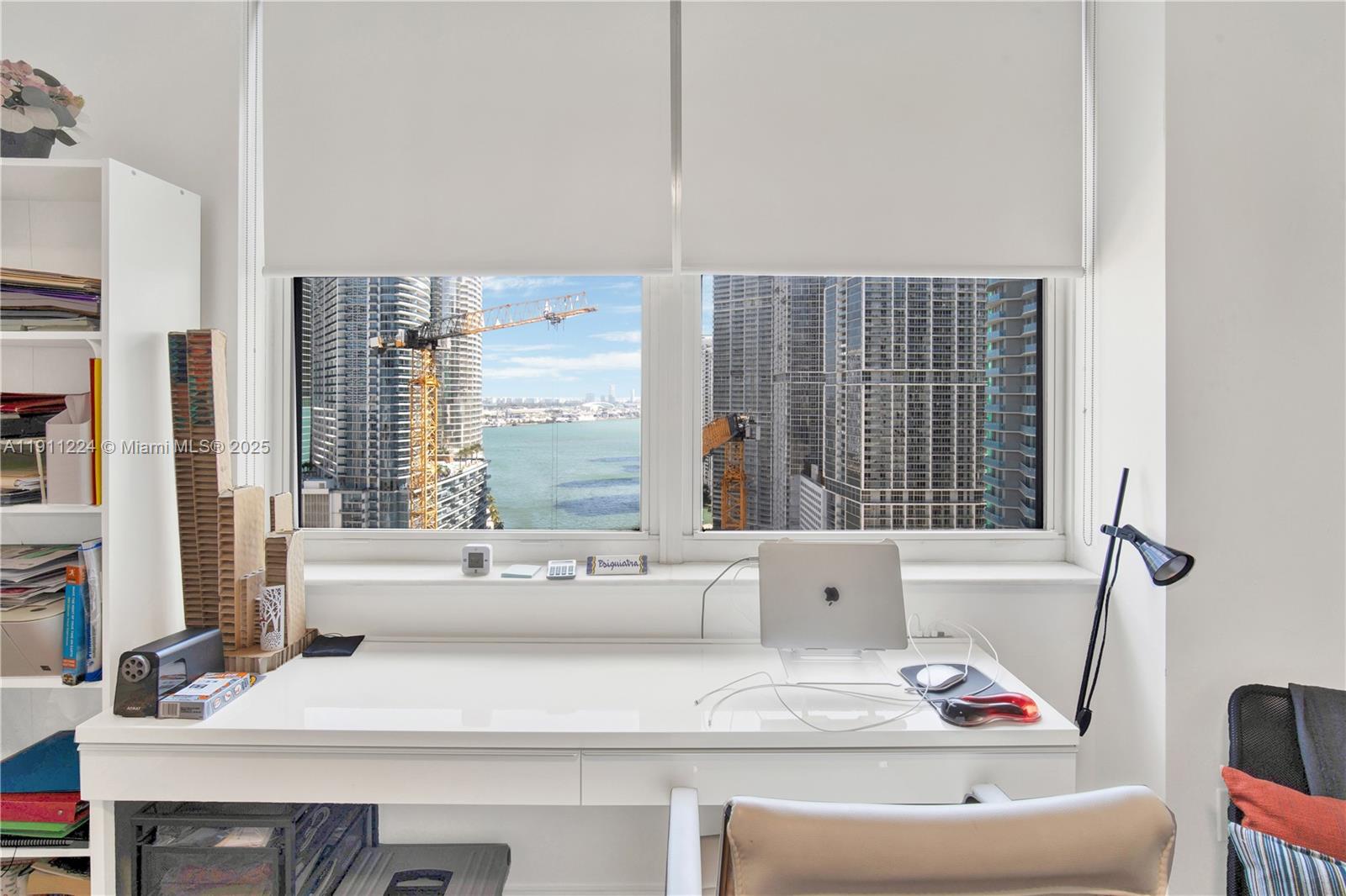 BRICKELL ON THE RIVER N T - Residential