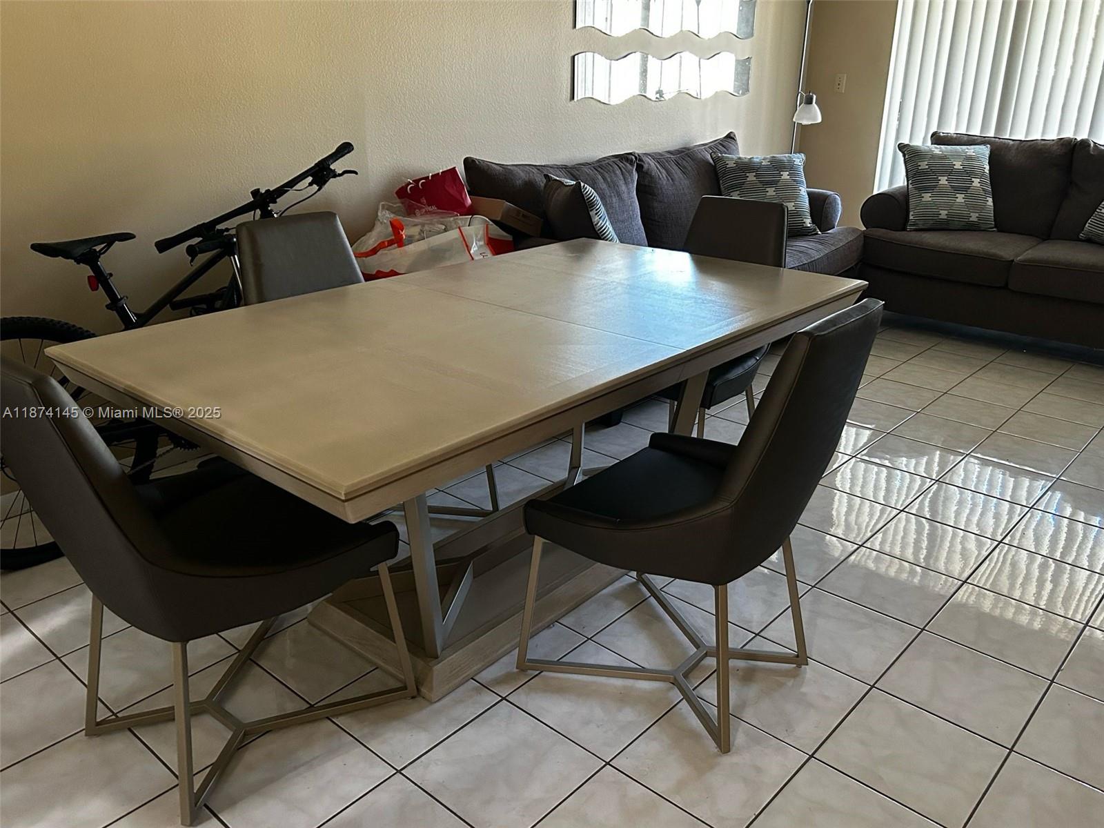 RAMBLEWOOD EAST CONDO - Residential Lease