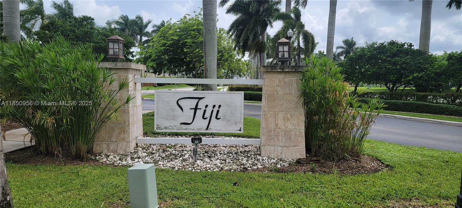 Charming 2 bedrooms Villa for Lease in the gated community Isles at Oasis "Fiji" Homestead. This spacious home offers modern living with a comfortable layout. Fully equipped with Stainless Steel appliances, Electric Range, Dishwasher, granite countertops, and plenty of cabinet space. Two generously sized bedrooms, each with ample closet and private bathrooms. Washer and Dryer on the second floor, half-bathroom on the first floor for guests and 1 assigned parking right in front of the unit. Small patio, perfect for bbq enjoying Florida's sunshine. Close to shopping, dining, schools and easy access to the Florida's Turnpike for a quick commute. This place is perfect for a small family or professionals looking for a peaceful place to call home.