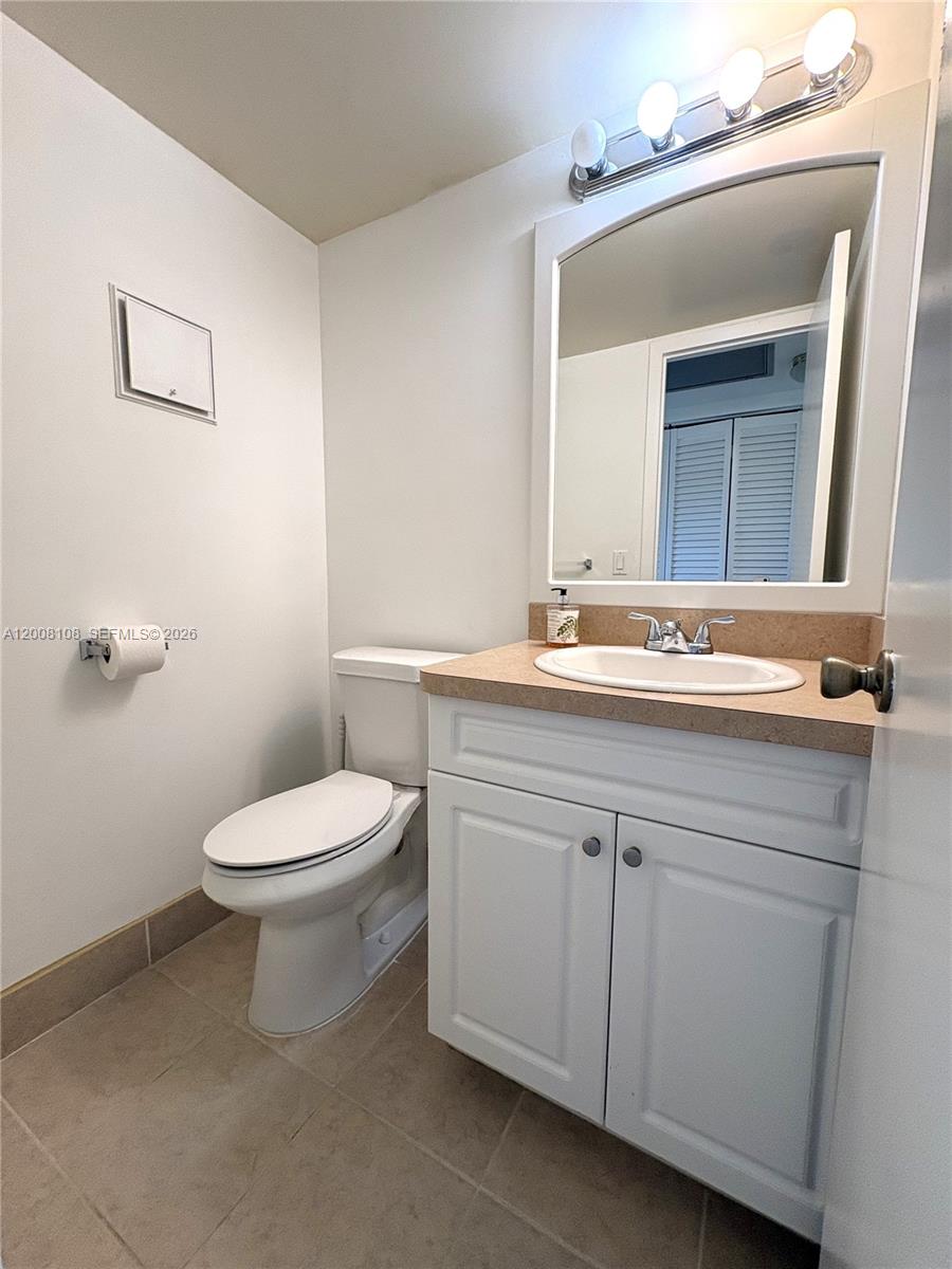 MANSFIELD AT CENTURY VILL - Residential