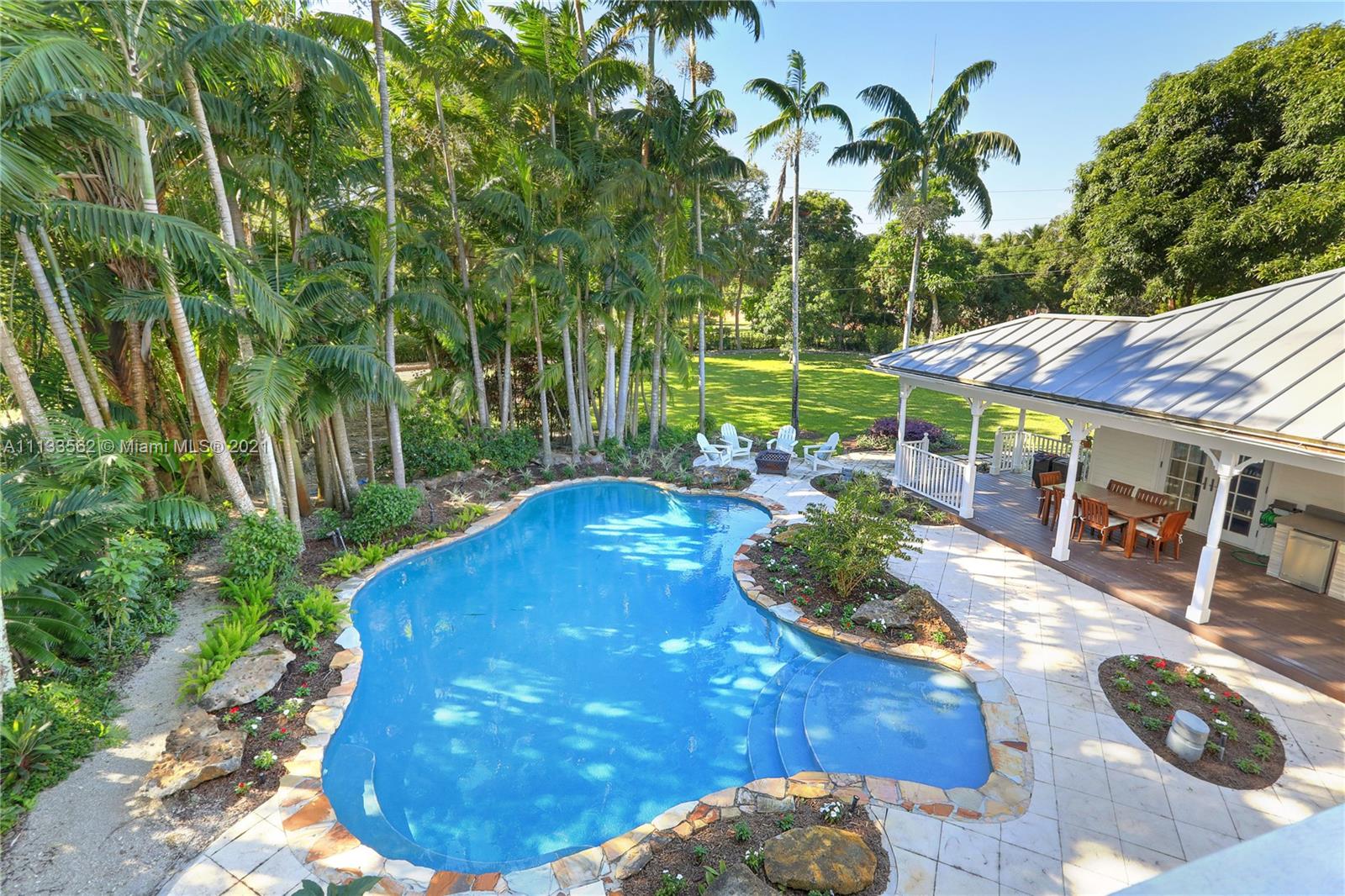 MARTIN SUBURBAN ACRES - Residential