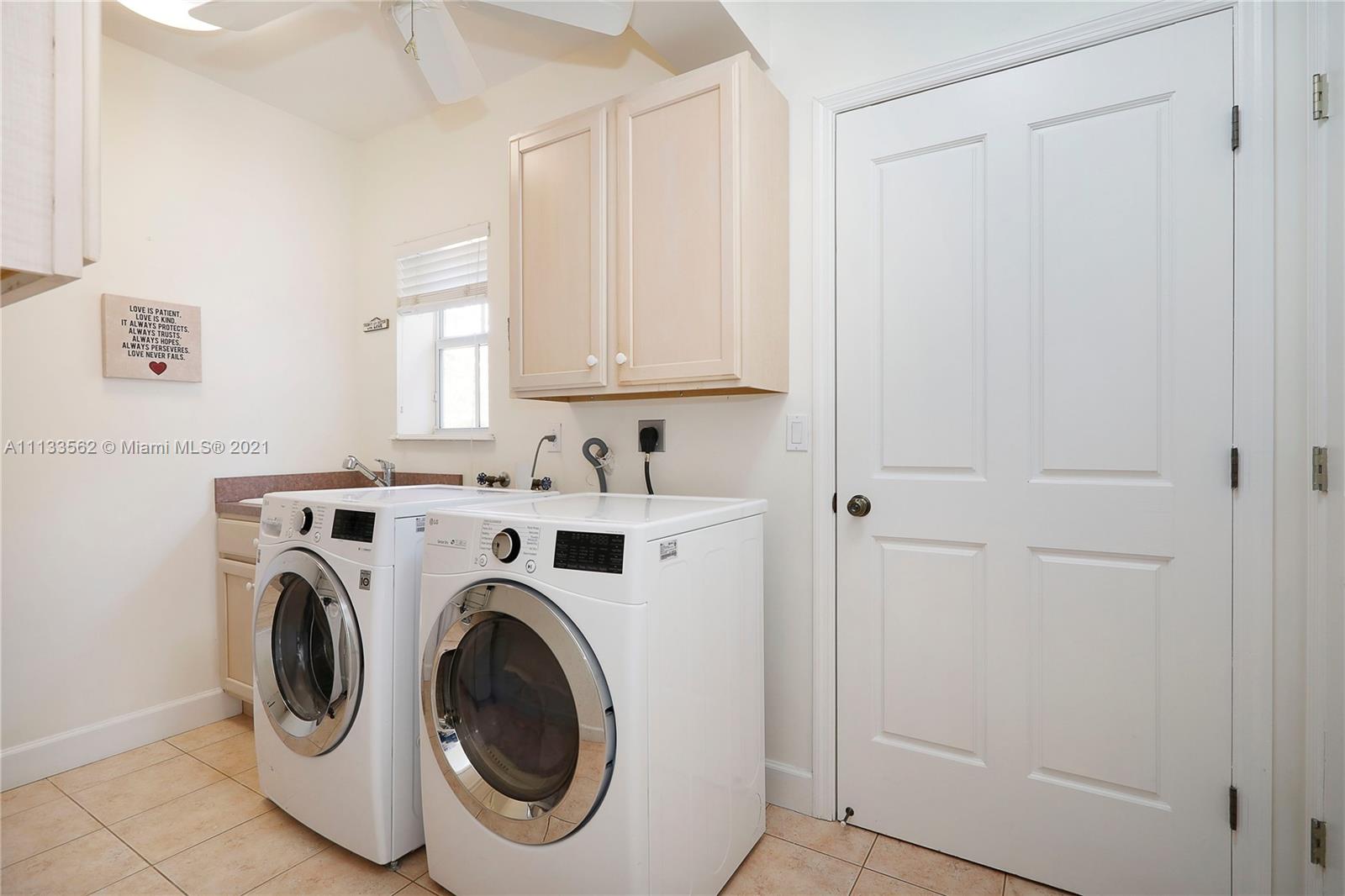 MARTIN SUBURBAN ACRES - Residential