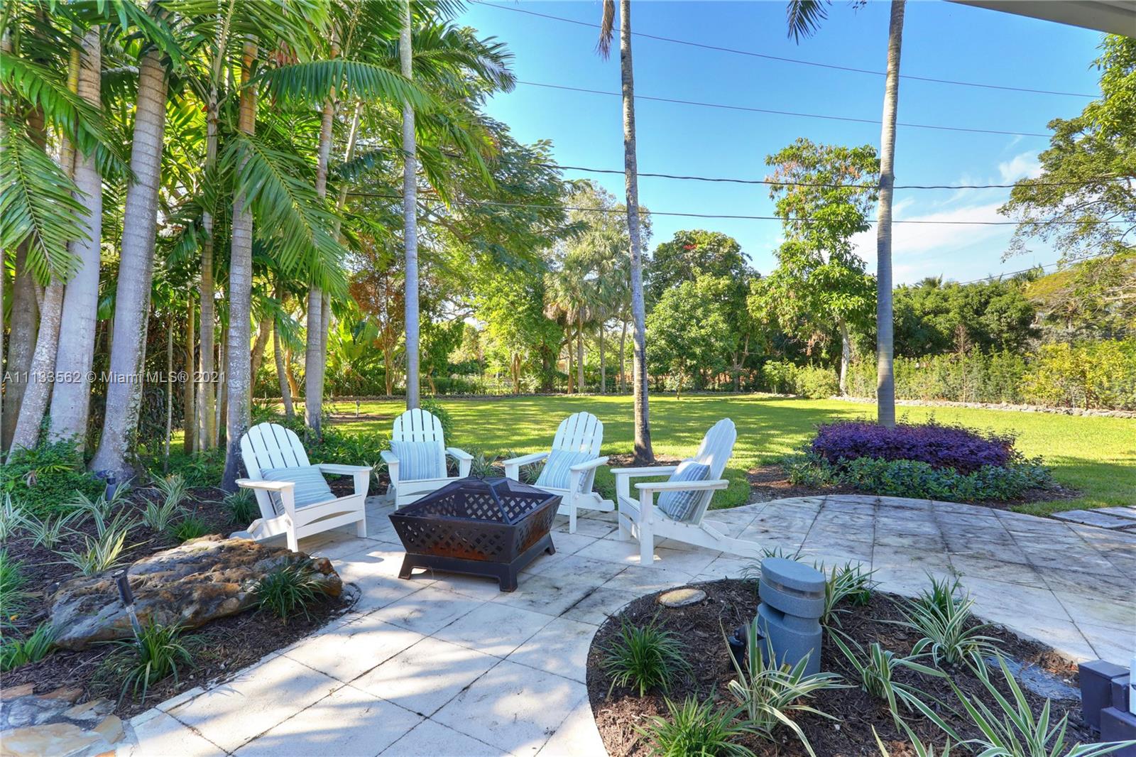 MARTIN SUBURBAN ACRES - Residential