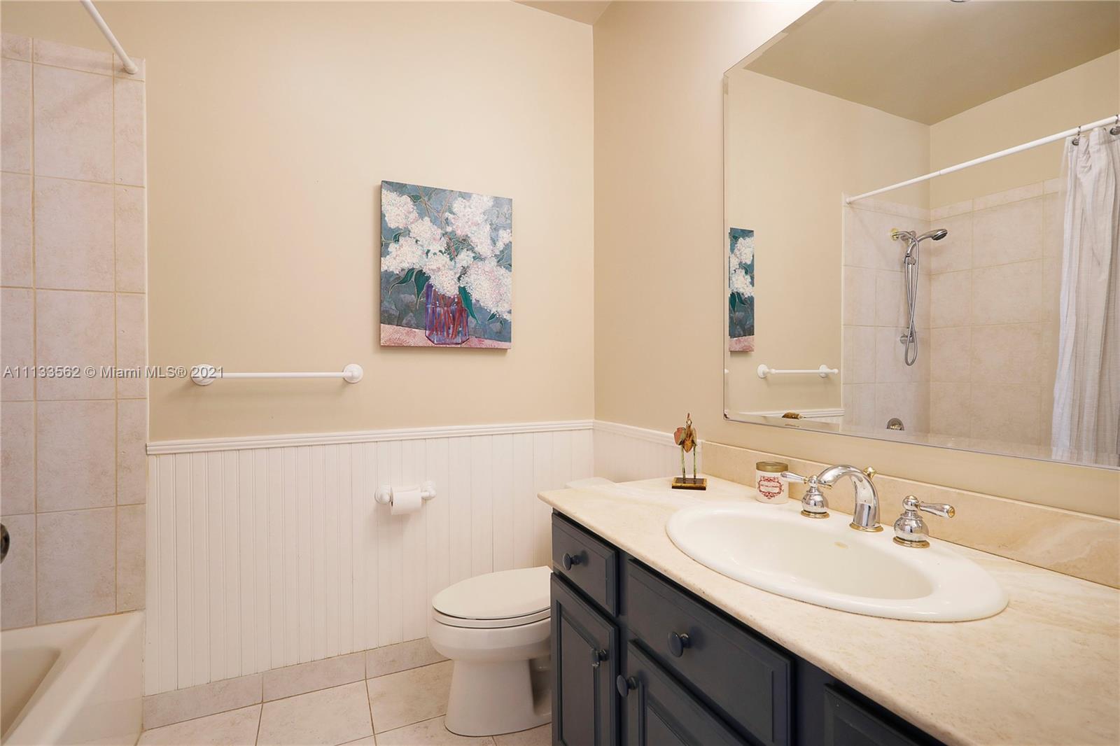 MARTIN SUBURBAN ACRES - Residential