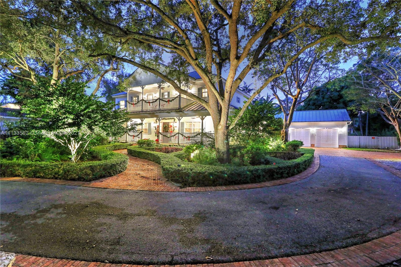 MARTIN SUBURBAN ACRES - Residential