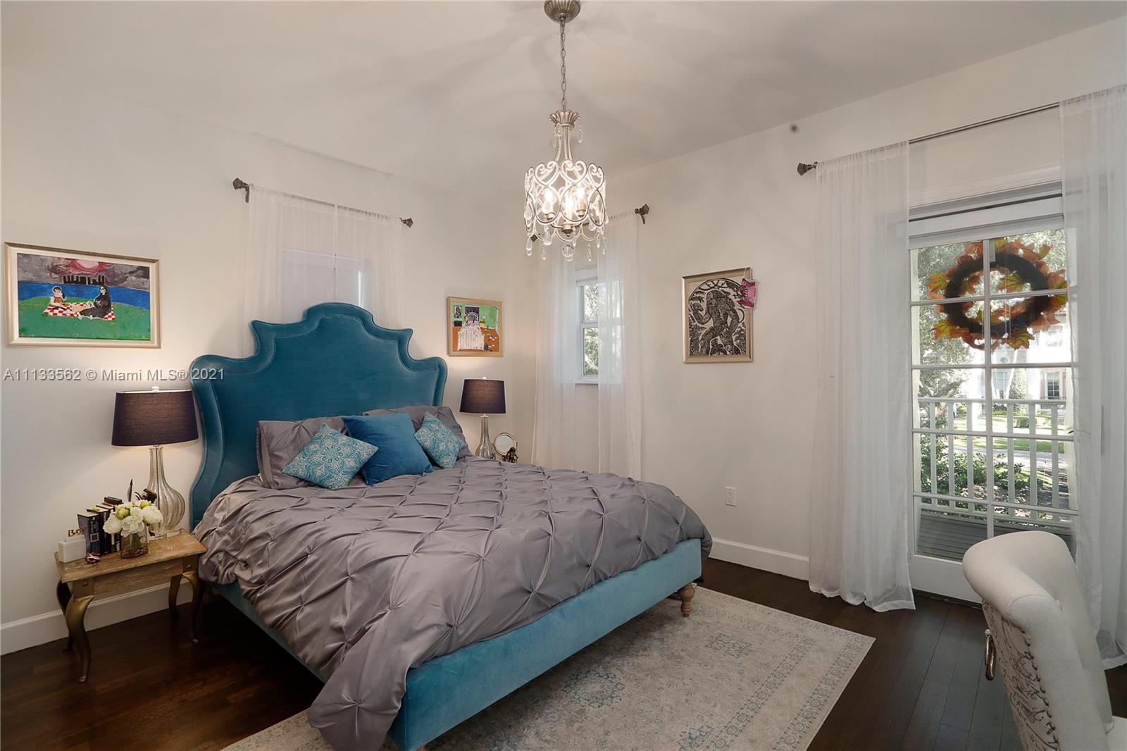 MARTIN SUBURBAN ACRES - Residential