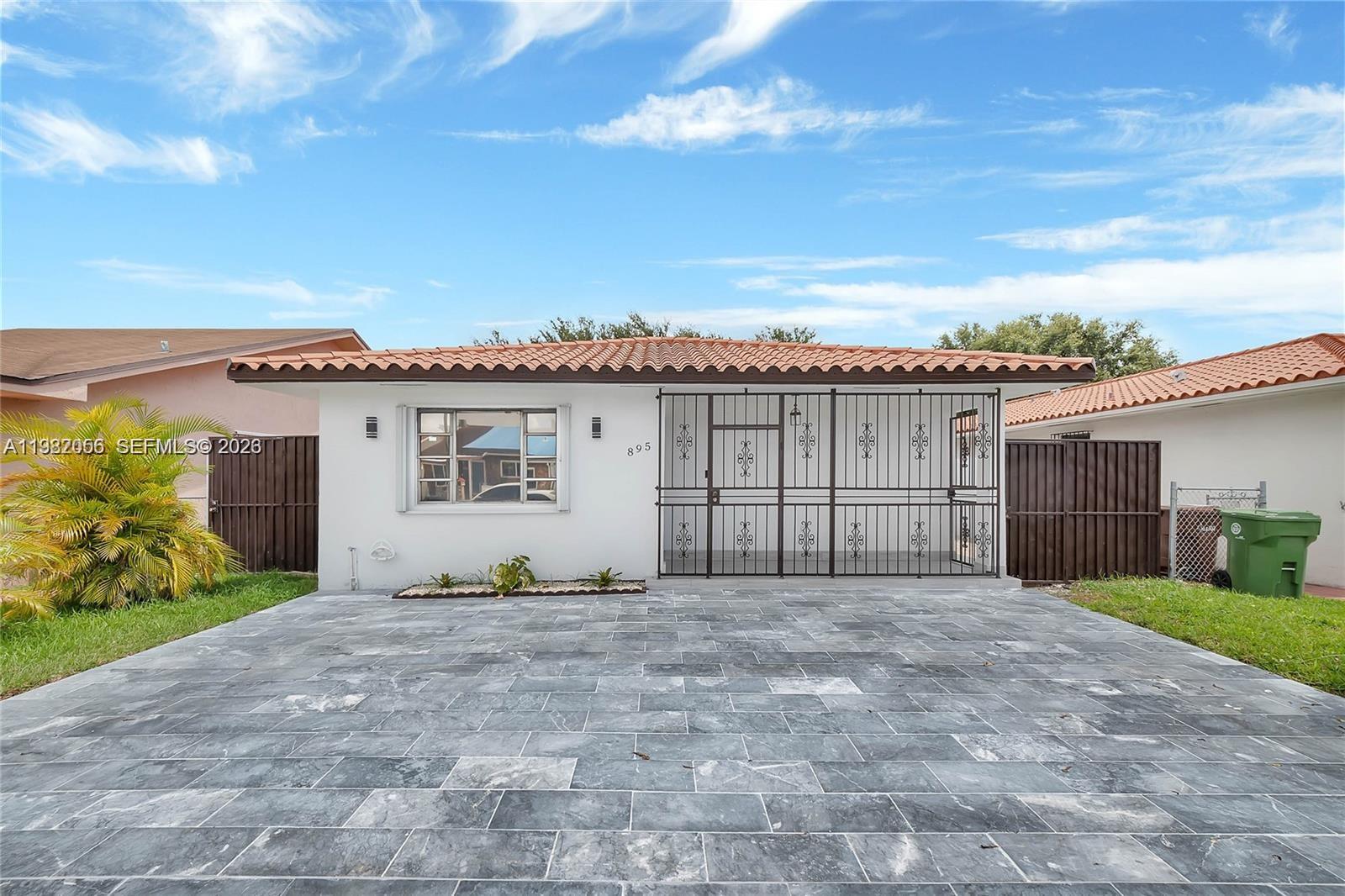 MANGO HILL REPLAT - Residential Lease