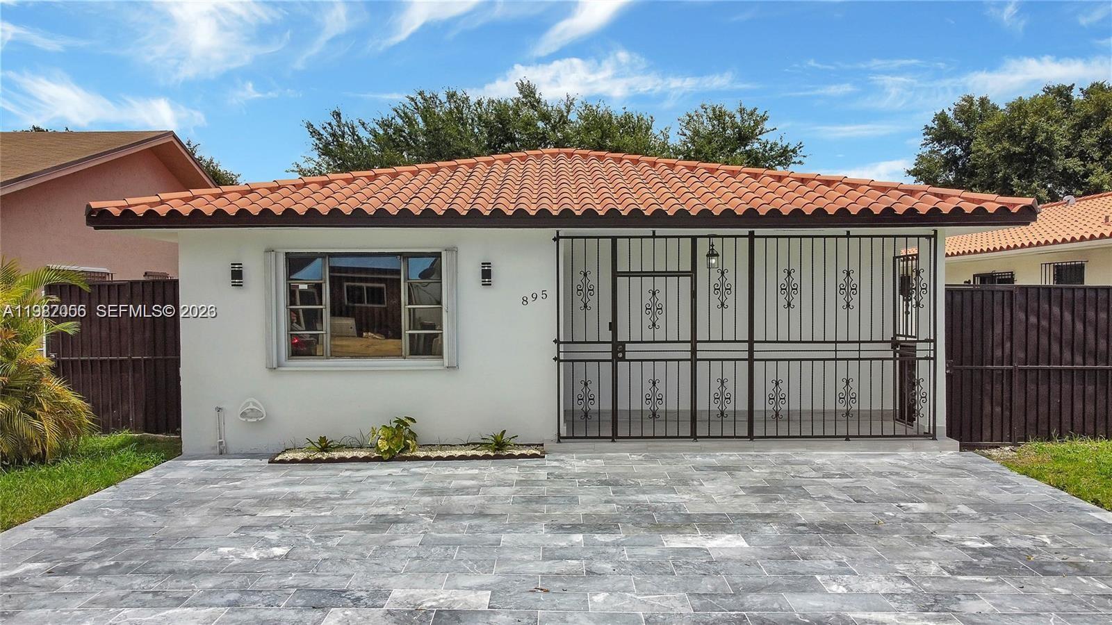 MANGO HILL REPLAT - Residential Lease