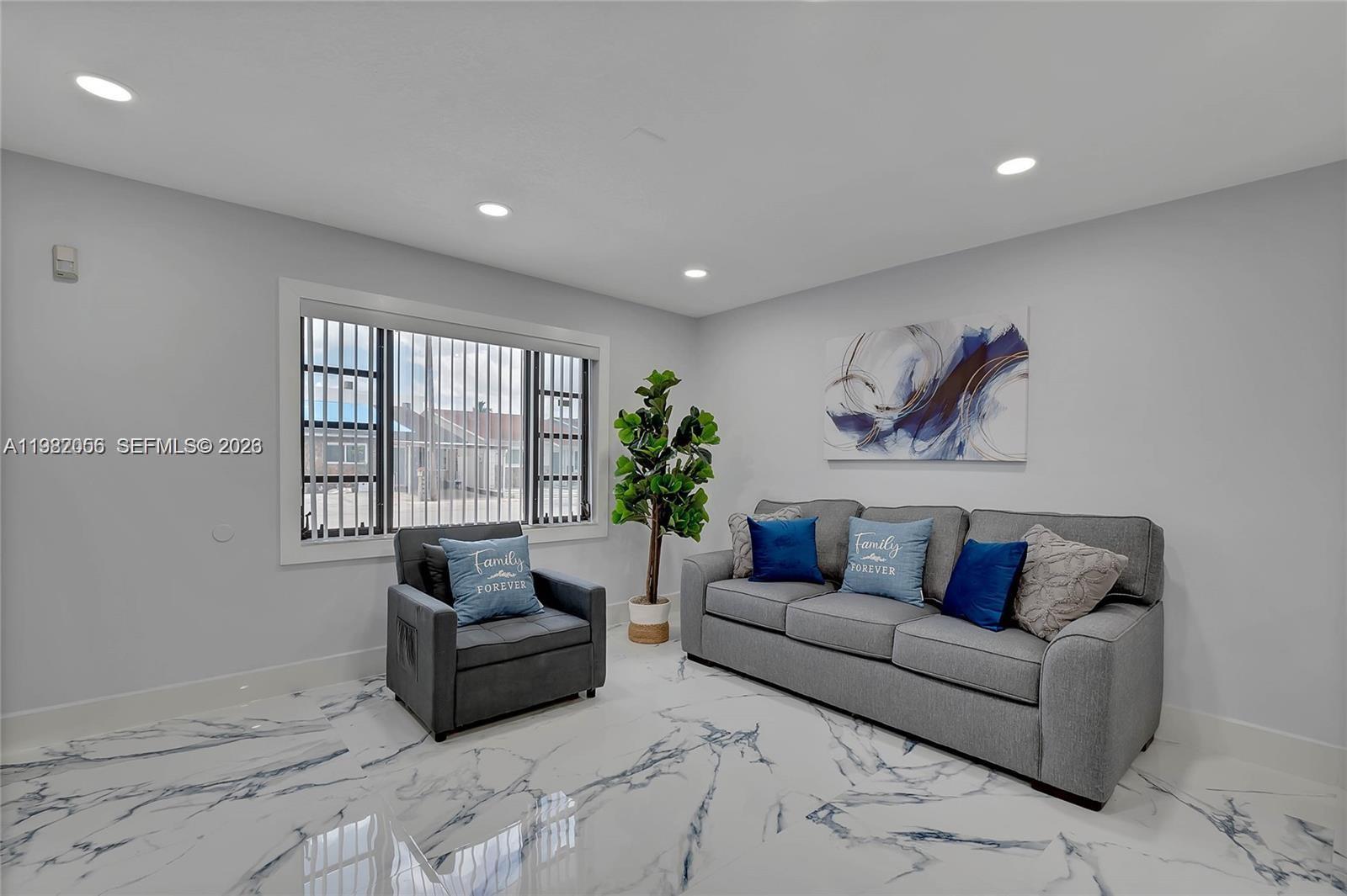 MANGO HILL REPLAT - Residential Lease