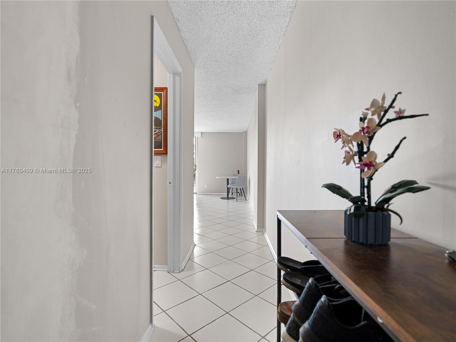 CROMWELL EAST CONDO - Residential