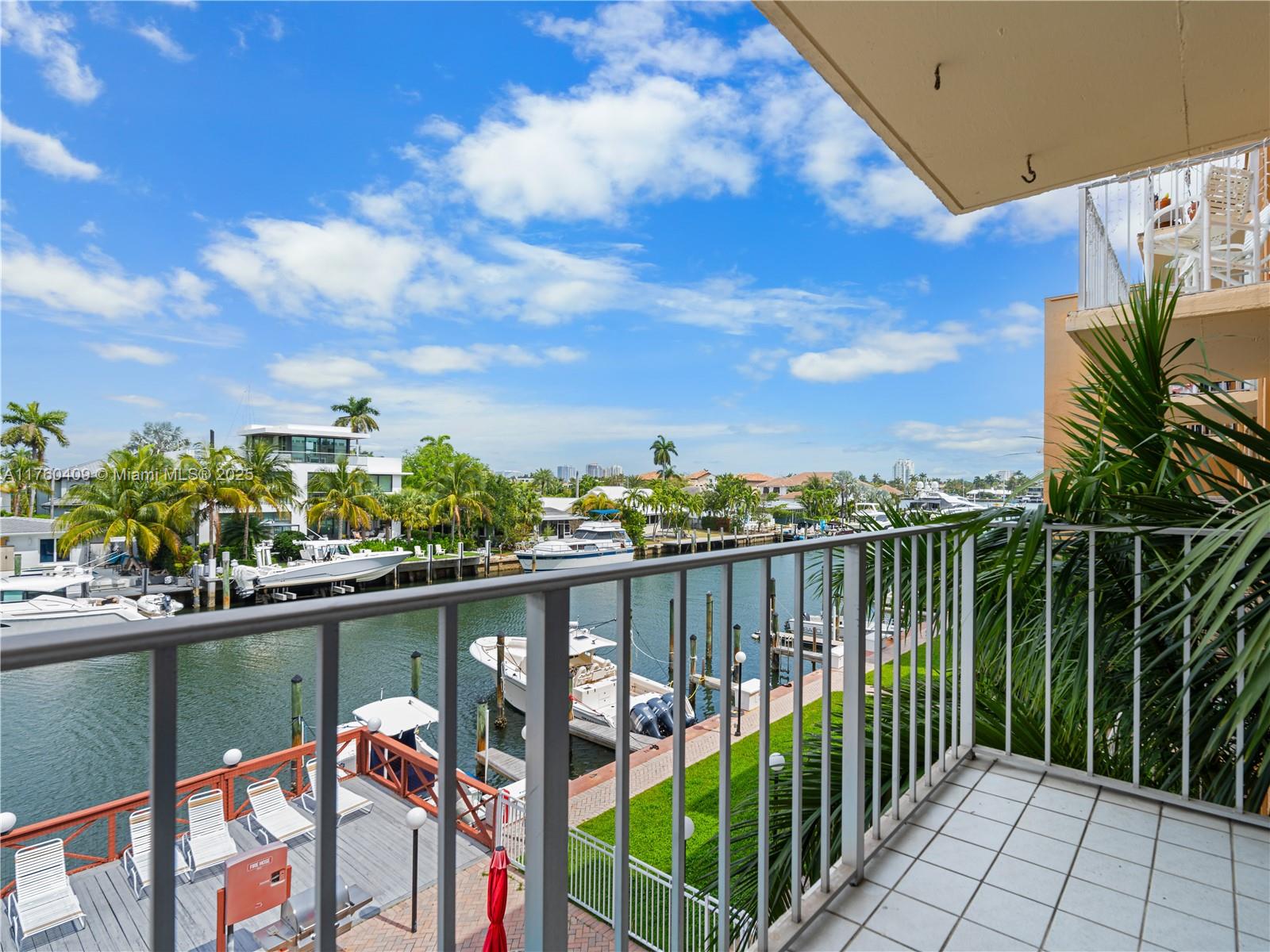CROMWELL EAST CONDO - Residential
