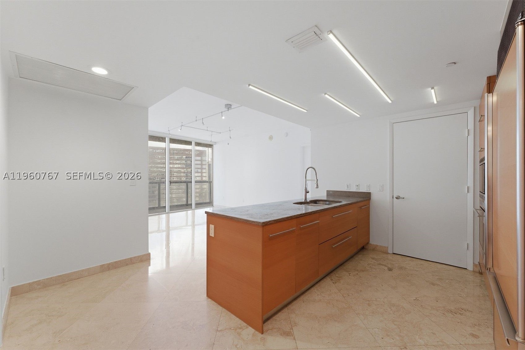475 Brickell Ave 3513