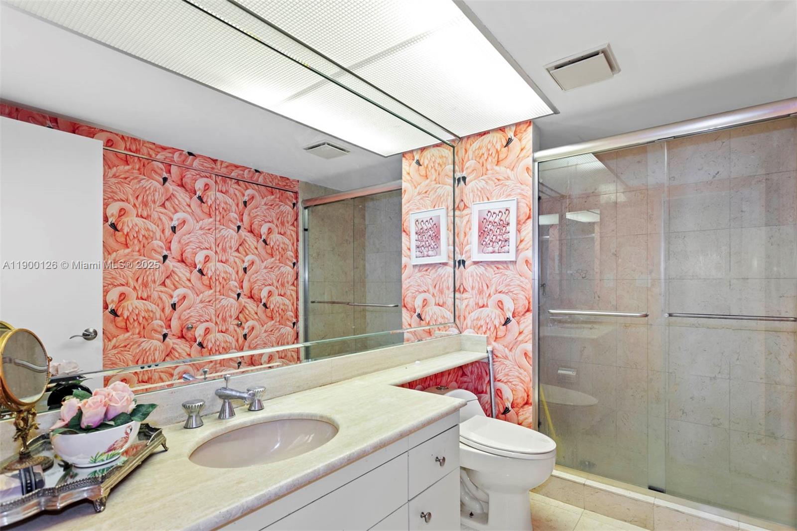 TURNBERRY ISLE SOUTH COND - Residential