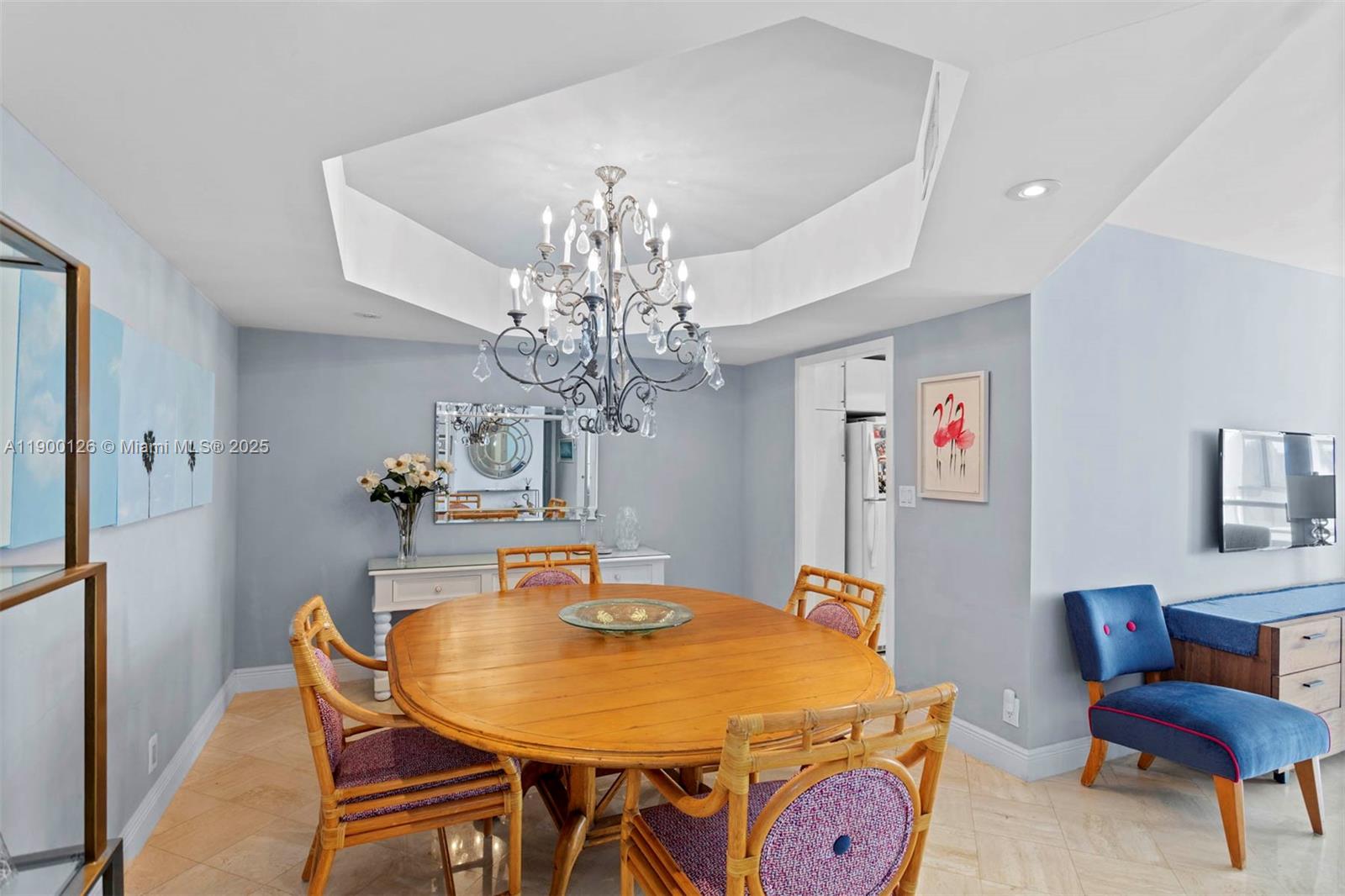 TURNBERRY ISLE SOUTH COND - Residential