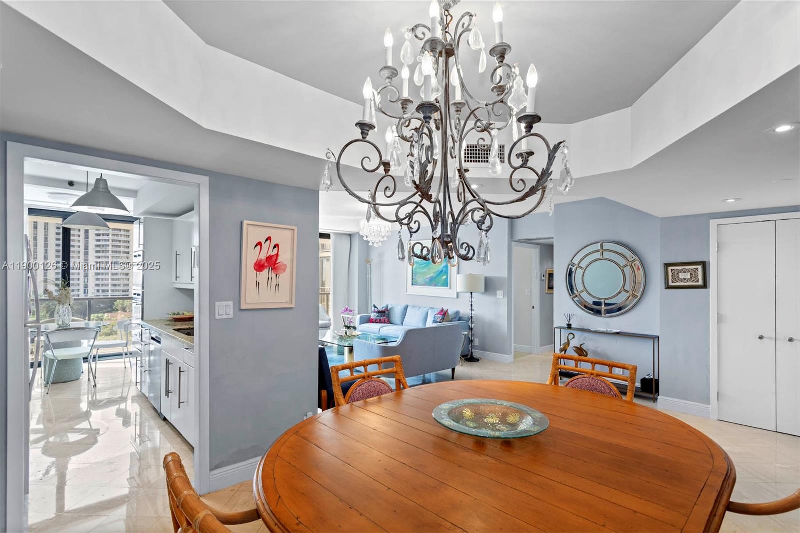 TURNBERRY ISLE SOUTH COND - Residential