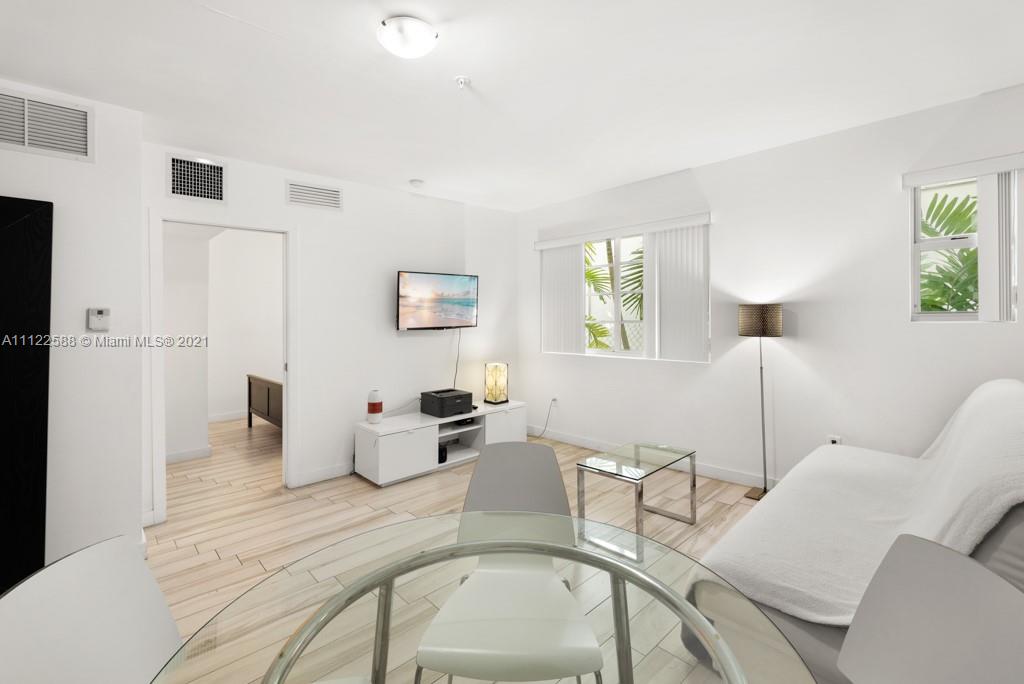 ELENA CONDO - Residential