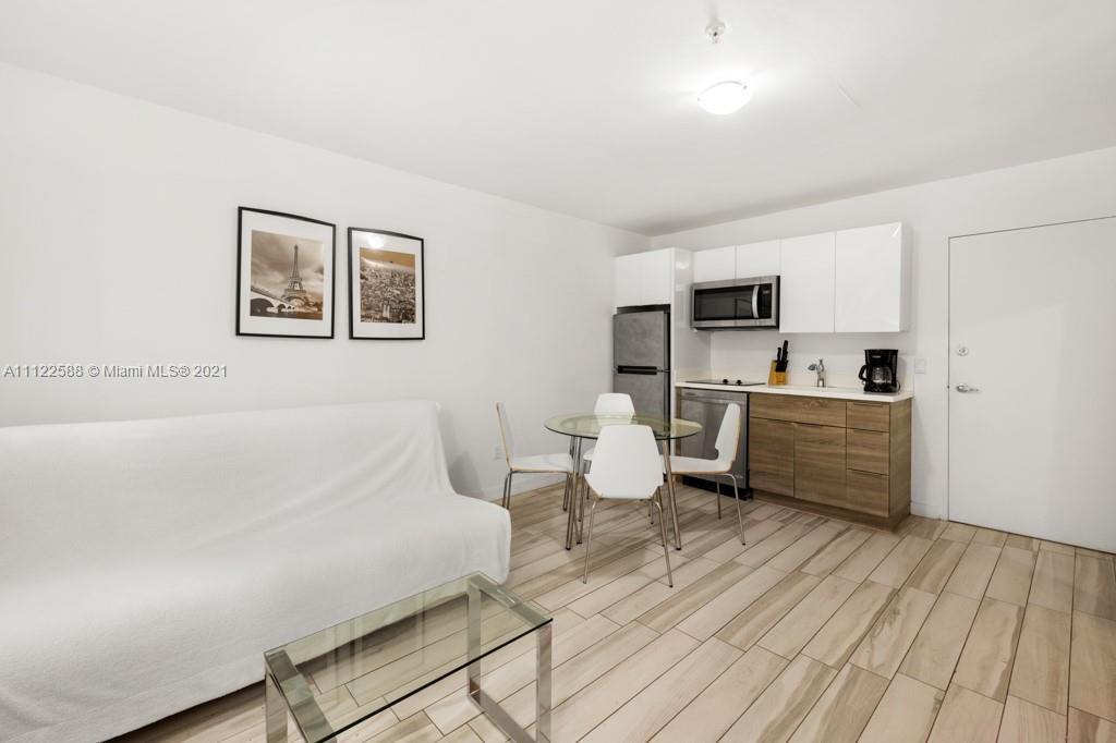 ELENA CONDO - Residential