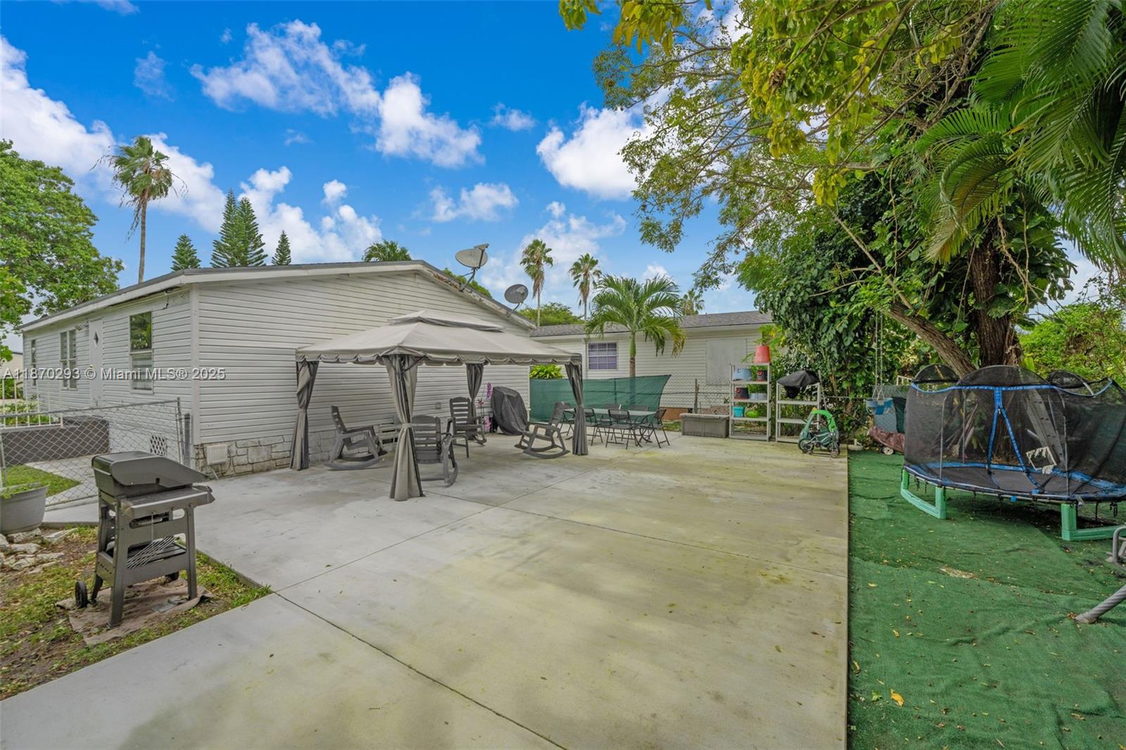 AMERICANA VILLAGE CONDO - Residential