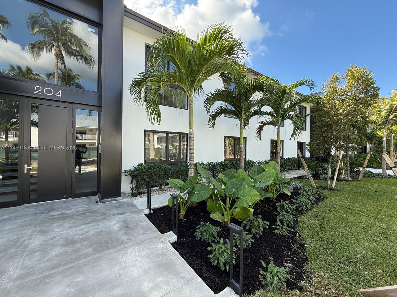 Welcome to this luxurious, newly constructed unit offering the ultimate island style!!This 3/3 residence boasts modern elegance with open-concept living area complemented by large floor to ceiling windows that provide an abundance of natural light.Fabulous kitchen with custom cabinetry and Miele appliances.Master suite with a custom made walk-in closet and a luxurious en-suite bathroom featuring dual sinks and spa-like shower. High ceilings and premium flooring throughout, enhancing the sense of space and sophistication.Parking with EV chargers and golf cart space. Key Cassa is steps from the beach, shops and restaurants. Be the first to live in this brand new fabulous unit!!!Very easy to show.
