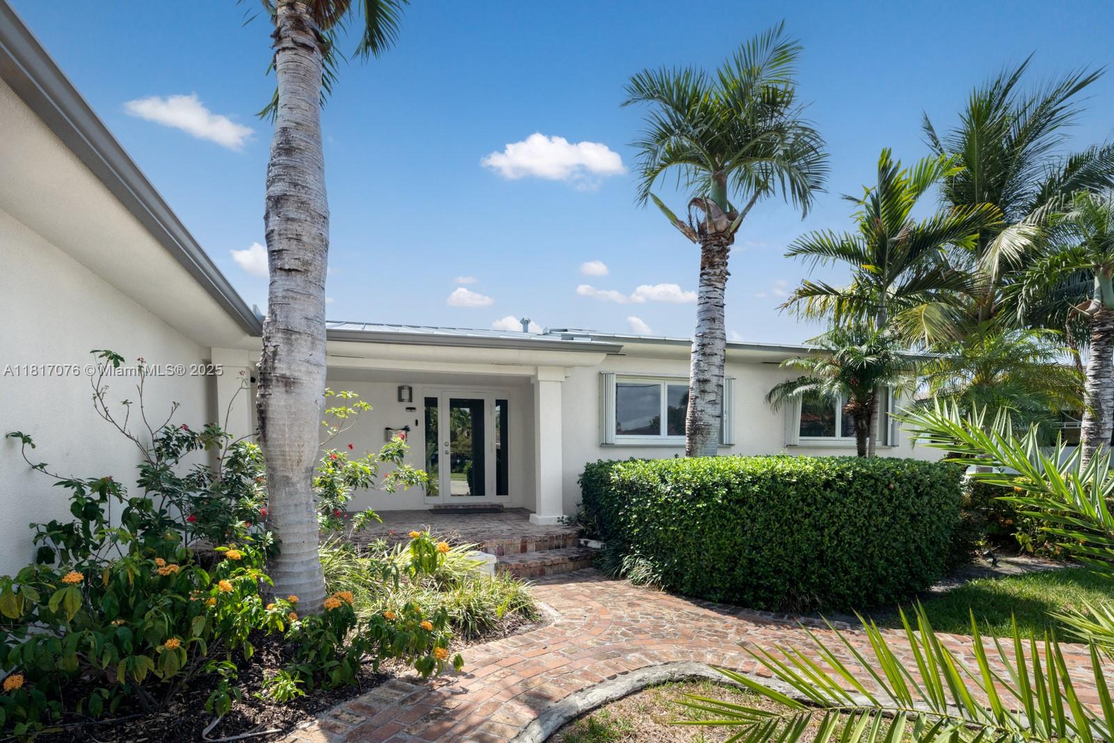 12985 Ortega Ln
