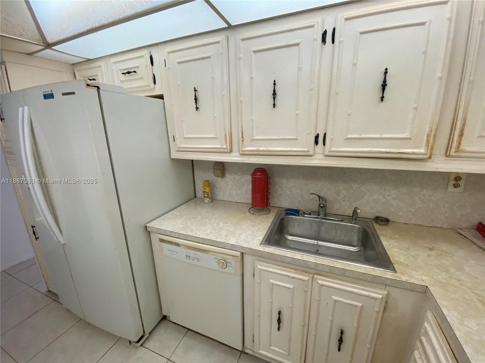 DESOTO PARK CONDO - Residential