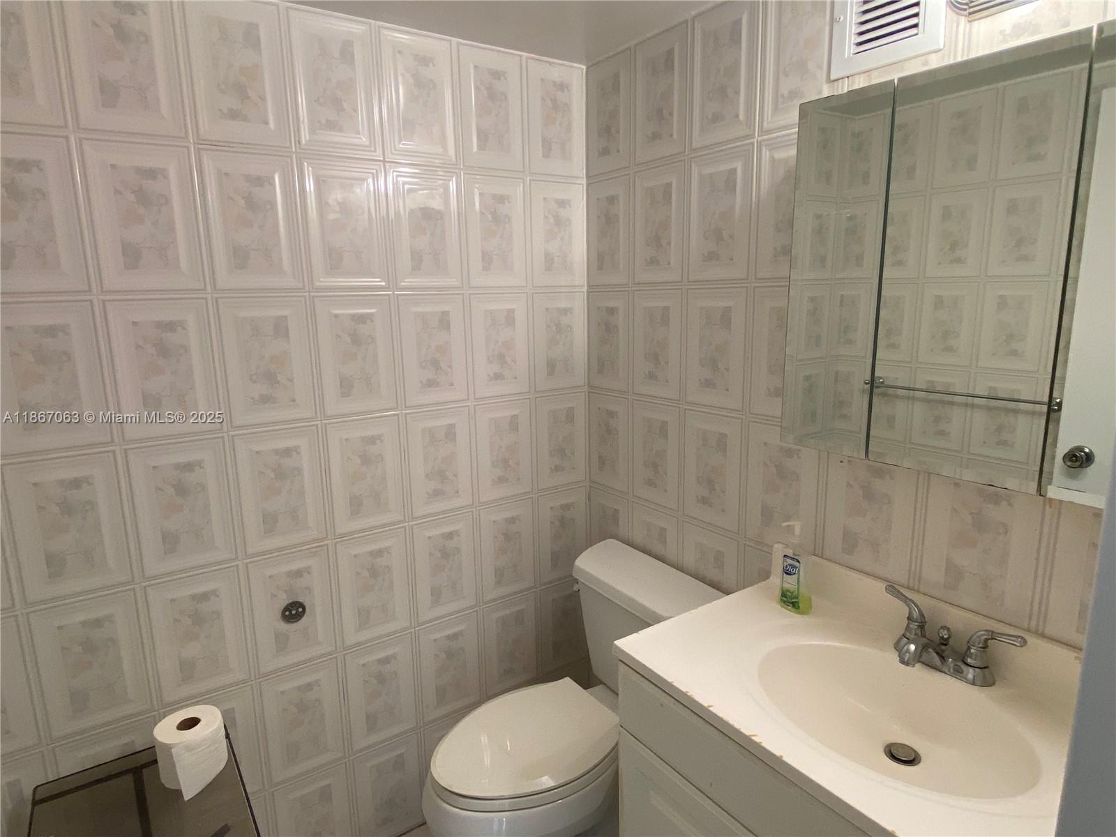 DESOTO PARK CONDO - Residential