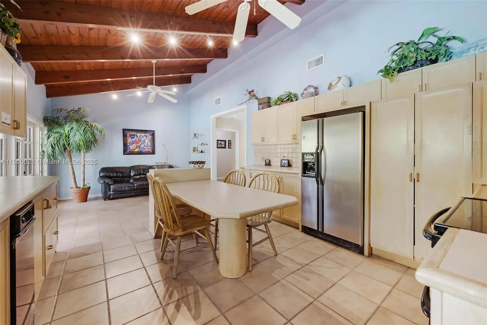 Miami, Florida 33176, United States, 4 Bedrooms Bedrooms, ,3 BathroomsBathrooms,Residential,Active,126511