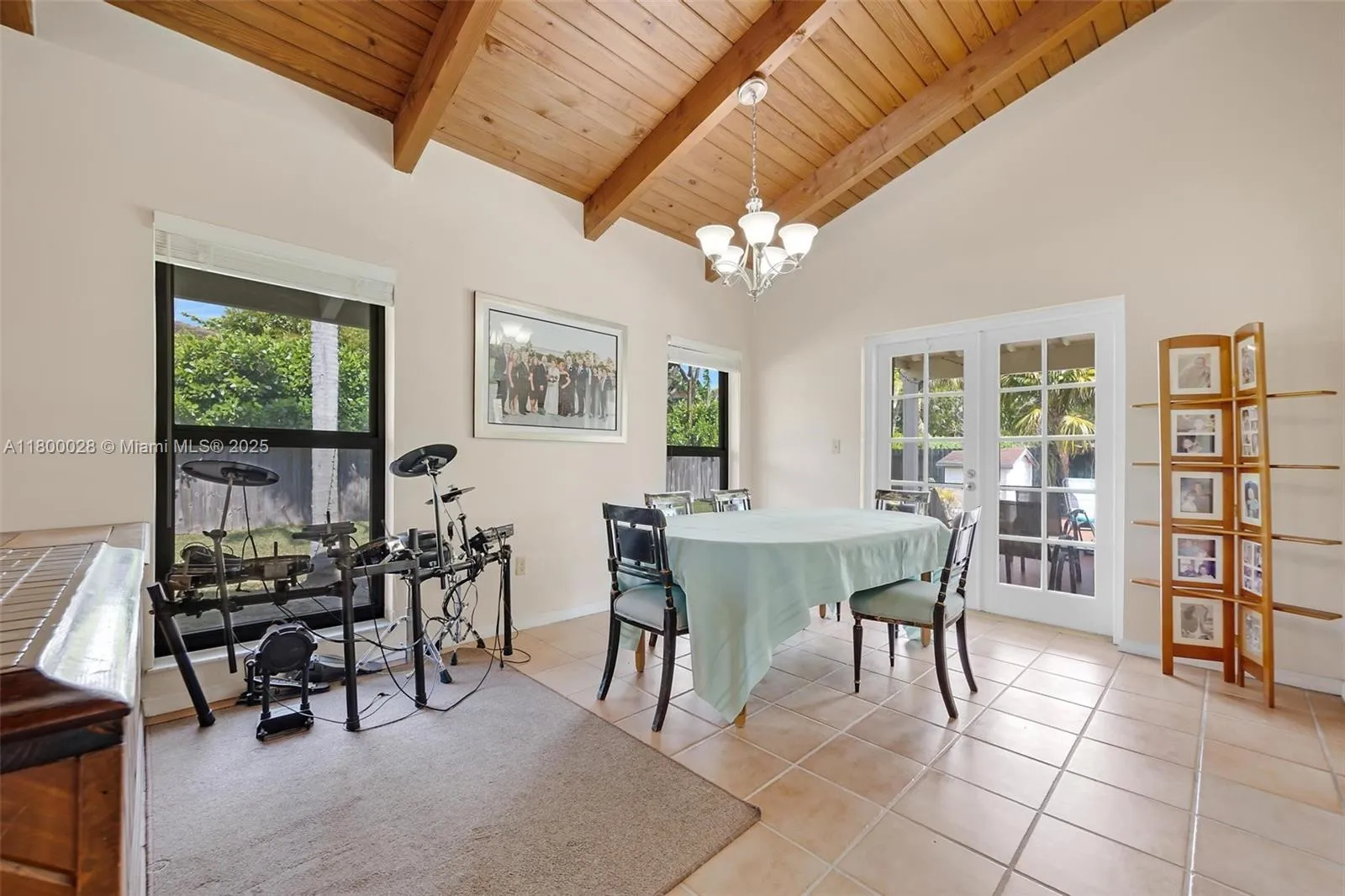 Miami, Florida 33176, United States, 4 Bedrooms Bedrooms, ,3 BathroomsBathrooms,Residential,Active,126511