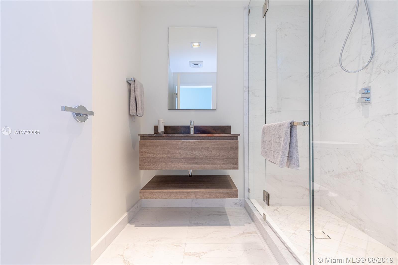 OCEANA KEY BISCAYNE CONDO - Residential