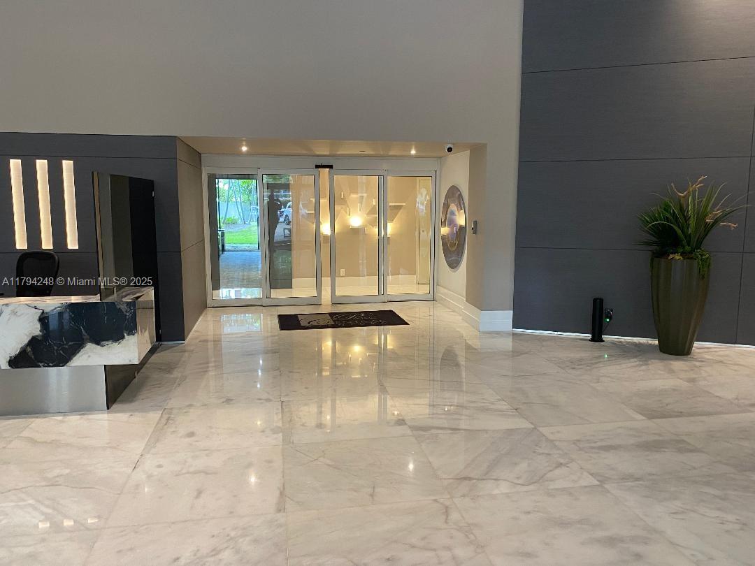 PARC CENTRAL AVENTURA EAS - Residential