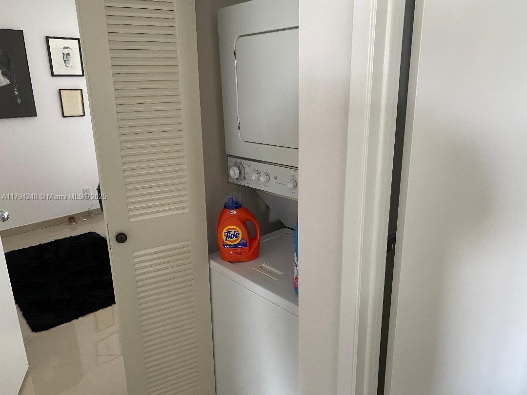 PARC CENTRAL AVENTURA EAS - Residential