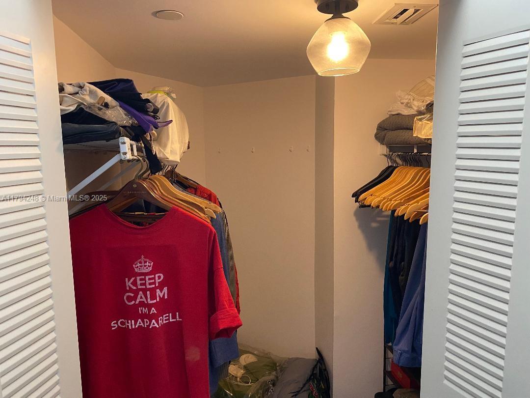 PARC CENTRAL AVENTURA EAS - Residential