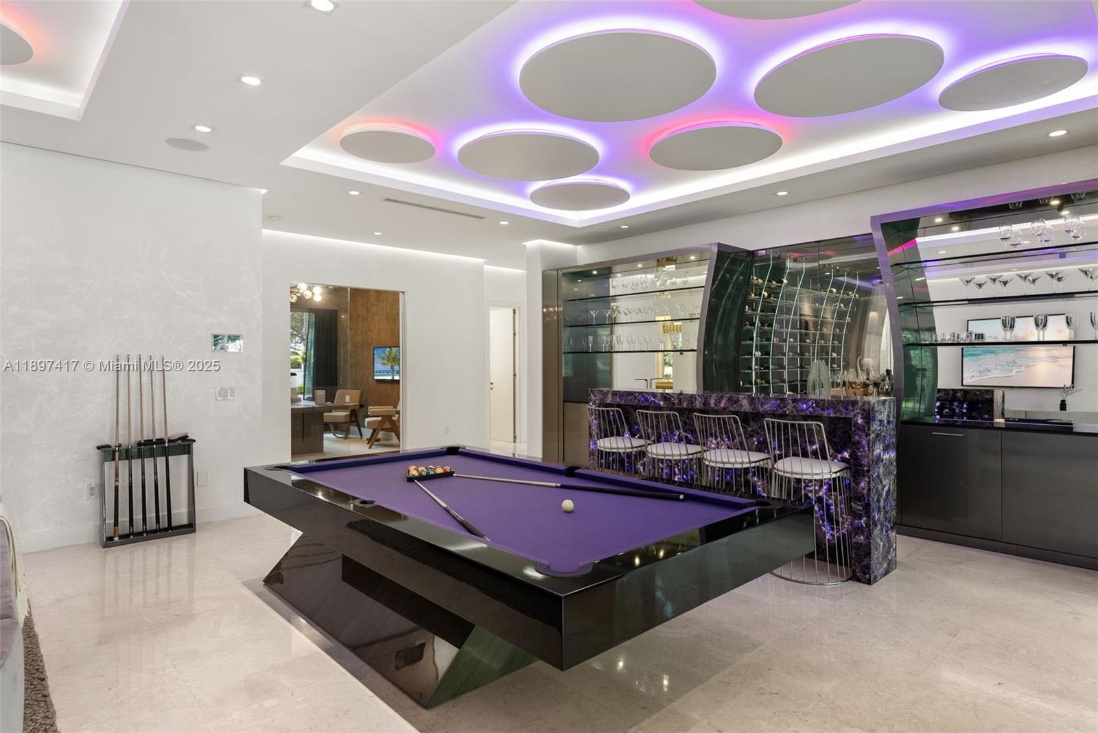 HELMS COUNTRY ESTATES RE- - Residential