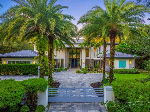 6831 SW 106th St Pinecrest FL 33156