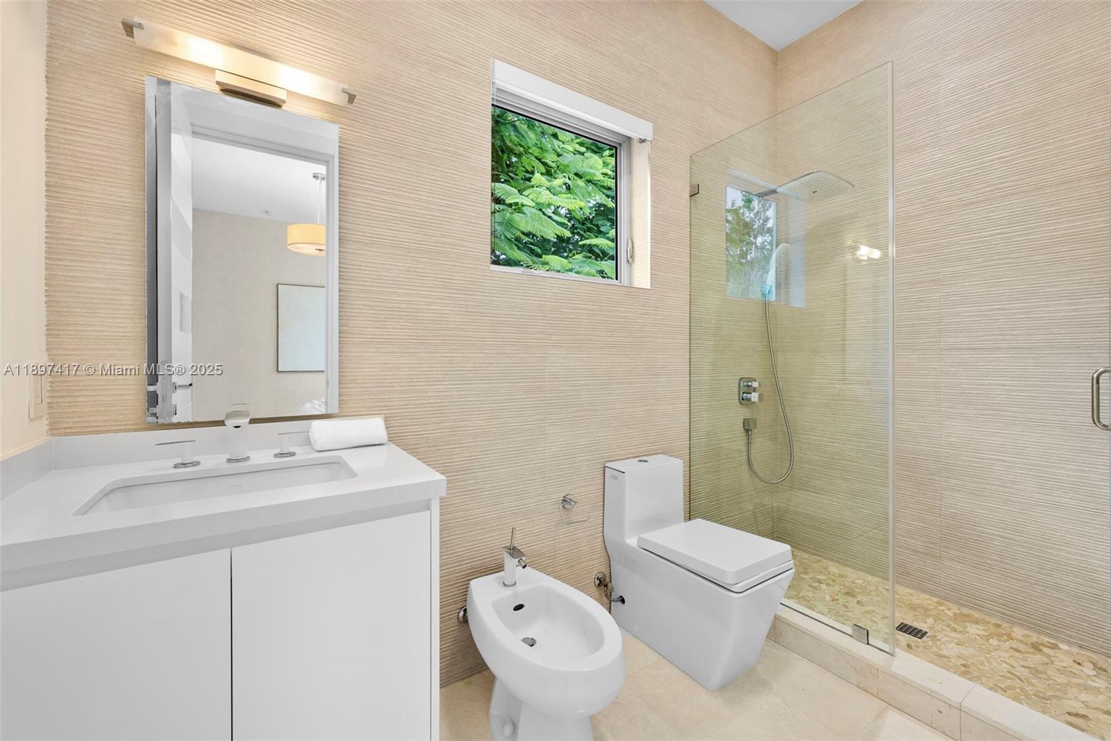 HELMS COUNTRY ESTATES RE- - Residential