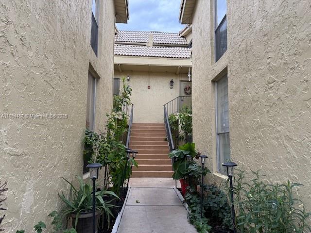 LAFAYETTE CONDO - Residential