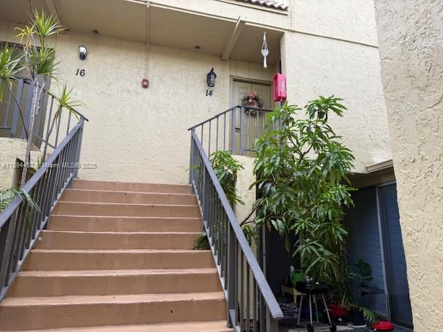 LAFAYETTE CONDO - Residential