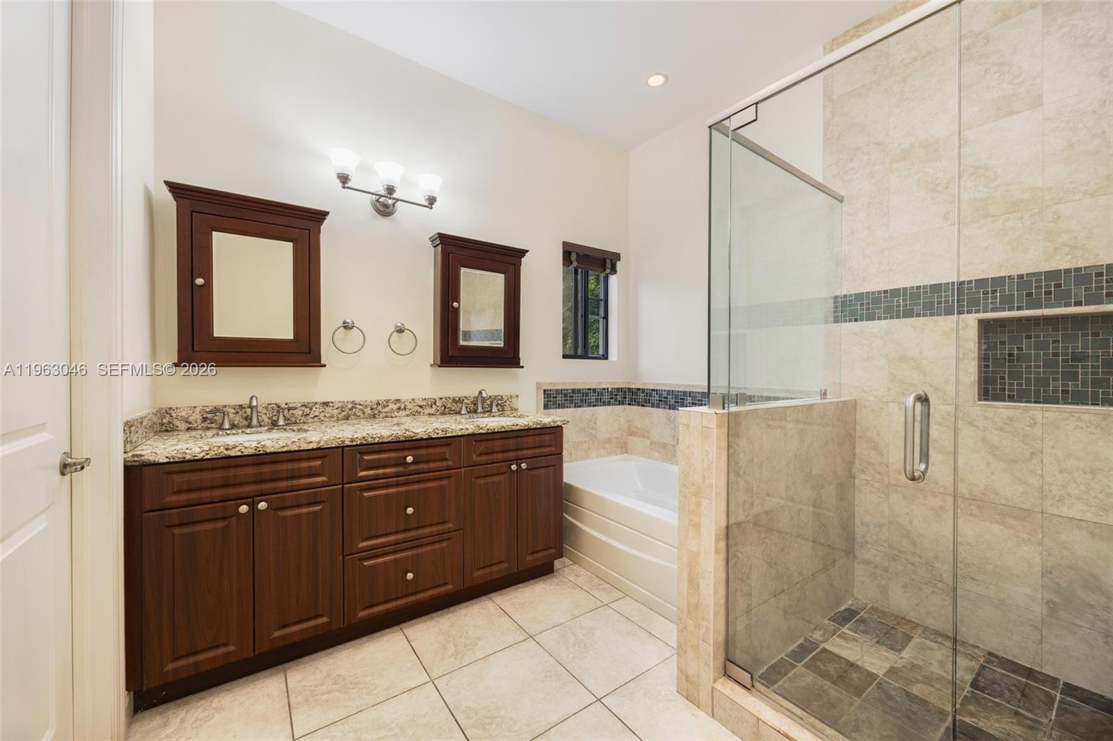 DOUGLAS CIRCLE - Residential