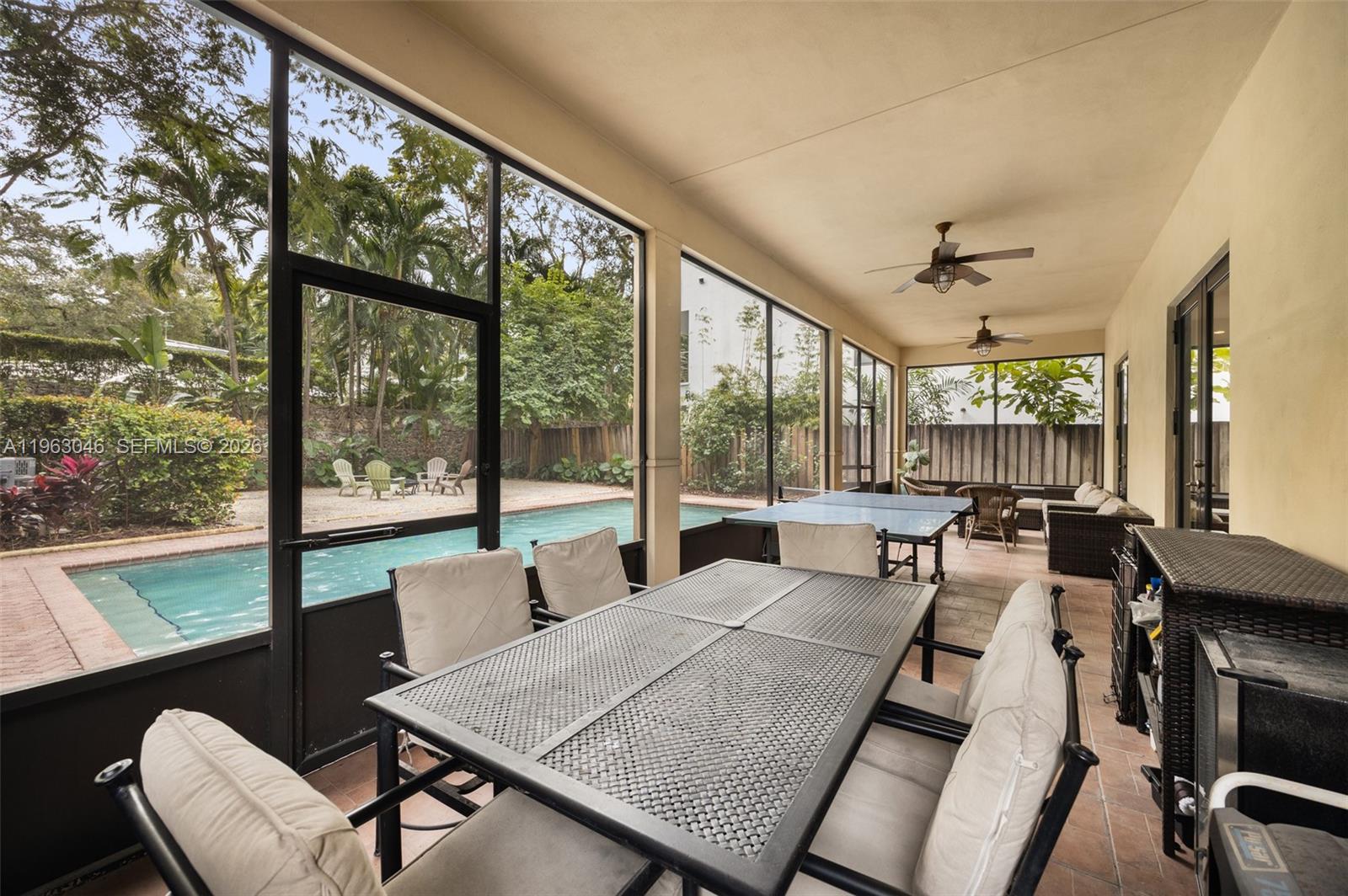 DOUGLAS CIRCLE - Residential