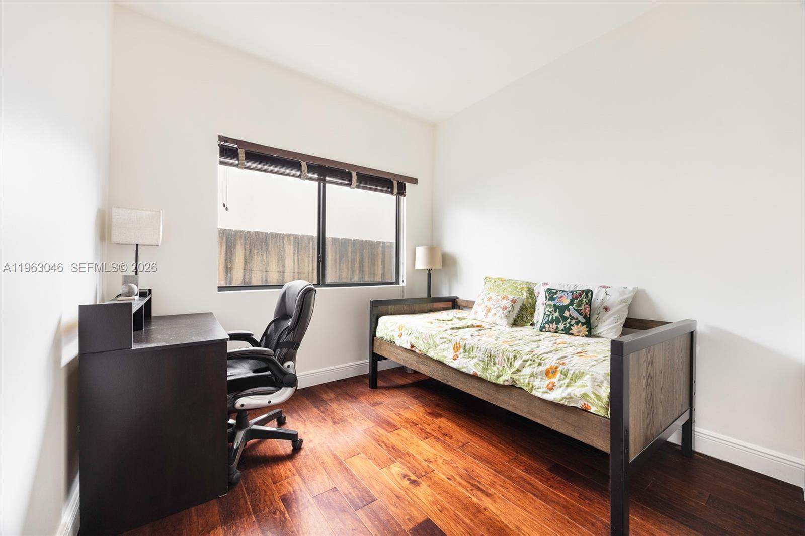 DOUGLAS CIRCLE - Residential